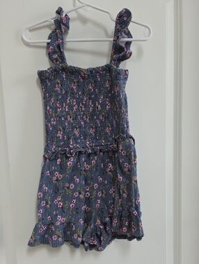 Smocked Floral Ruffle Romper in Navy Blue
